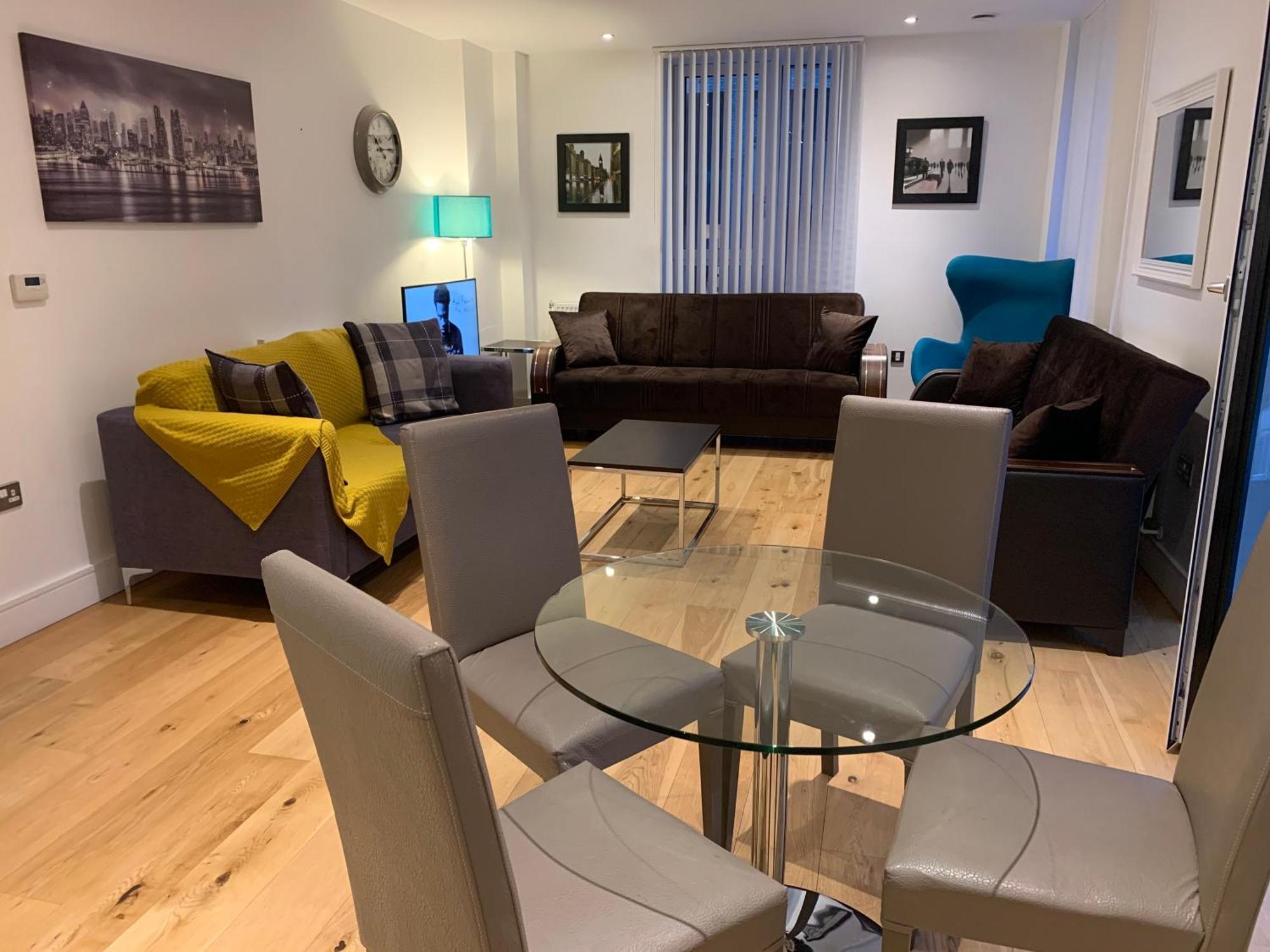 Modern London Excel 2 Bedrooms 2 Bathrooms, Parking, Kitchen, Lounge, Balcony Apartment 외부 사진